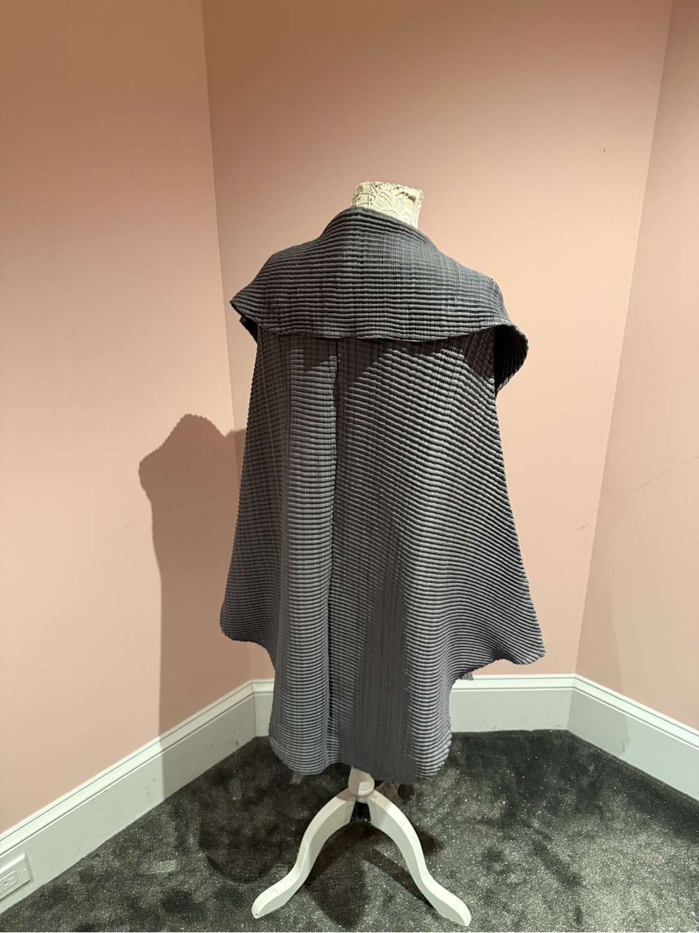 Grey Textured Button-Front button poncho cape - Picture 2 of 2